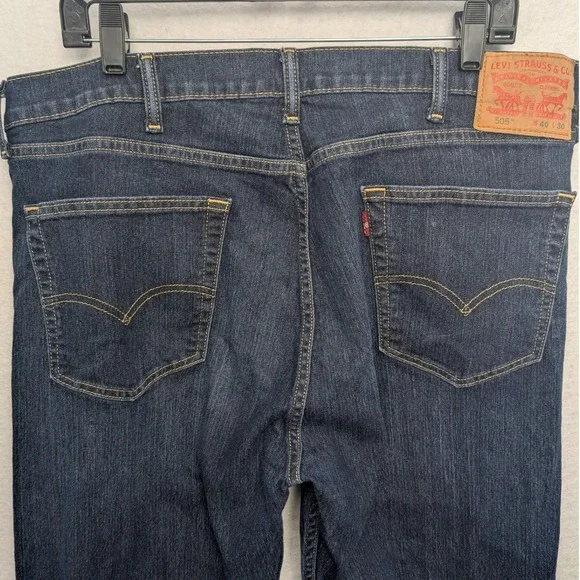 Levi's 505 Regular Fit Men 40x30 Dark Wash Indigo Stretch Straight Leg Jeans - Picture 4 of 14